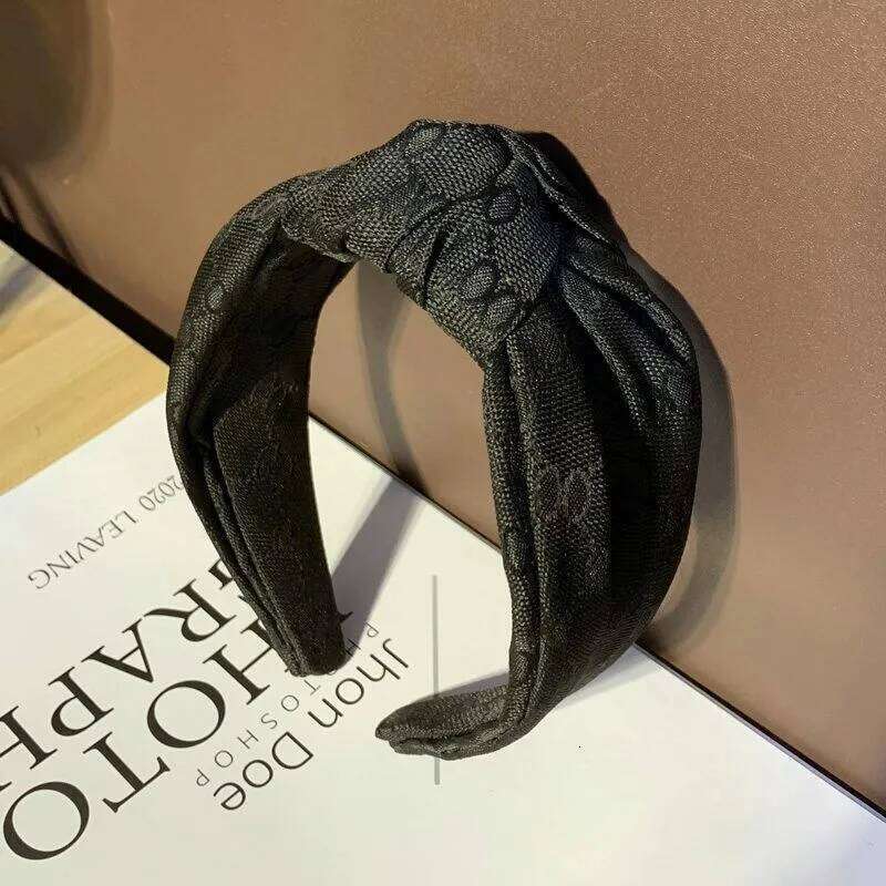 Wide Knotted Headband Women Retro Print Hairband For Washing Face Skincare & Daily Wear - Autumn Winter Fashion Accessory