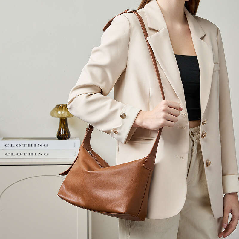 Luxury Shoulder Bags Top Layer Vegetable Tanned Casual Underarm Commuter Large Capacity Classic Genuine Leather Crossbody Bag SENYY