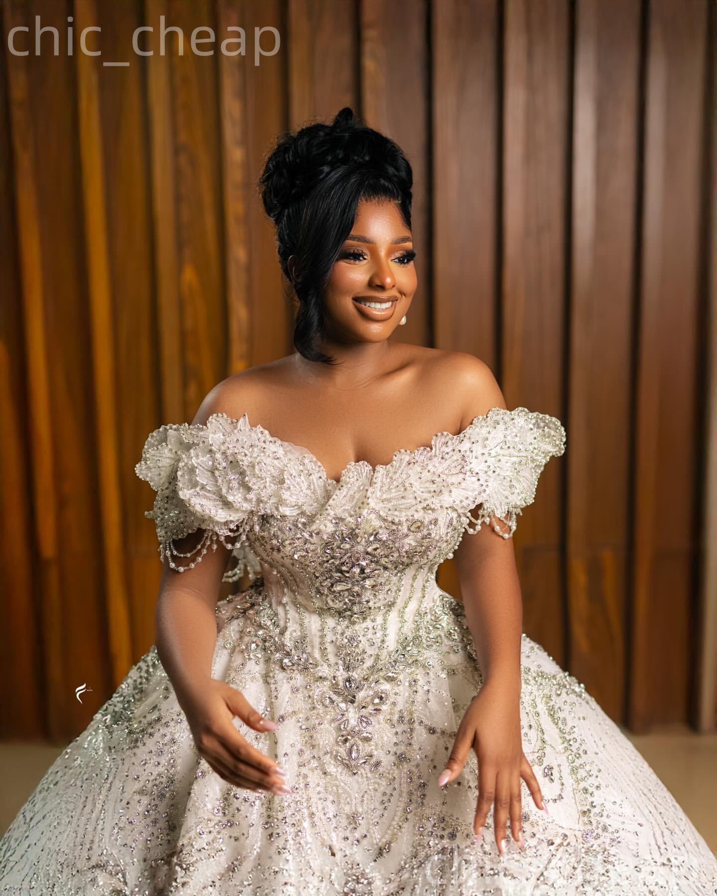 African Aso Ebi 2026 Ivory Ball Gown Wedding Dress Beaded Crystals Florals Sweetheart Tulle Sparkly Elegant Bridal Gowns Dresses ZJ234