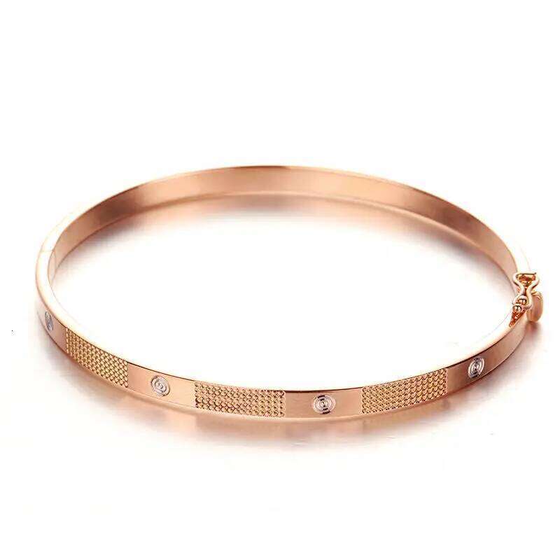 Creative 585 Purple Three Color Circular Plated 14K Rose Gold for Women Charms Bracelet Fashion Banquet Jewelry XJ260127