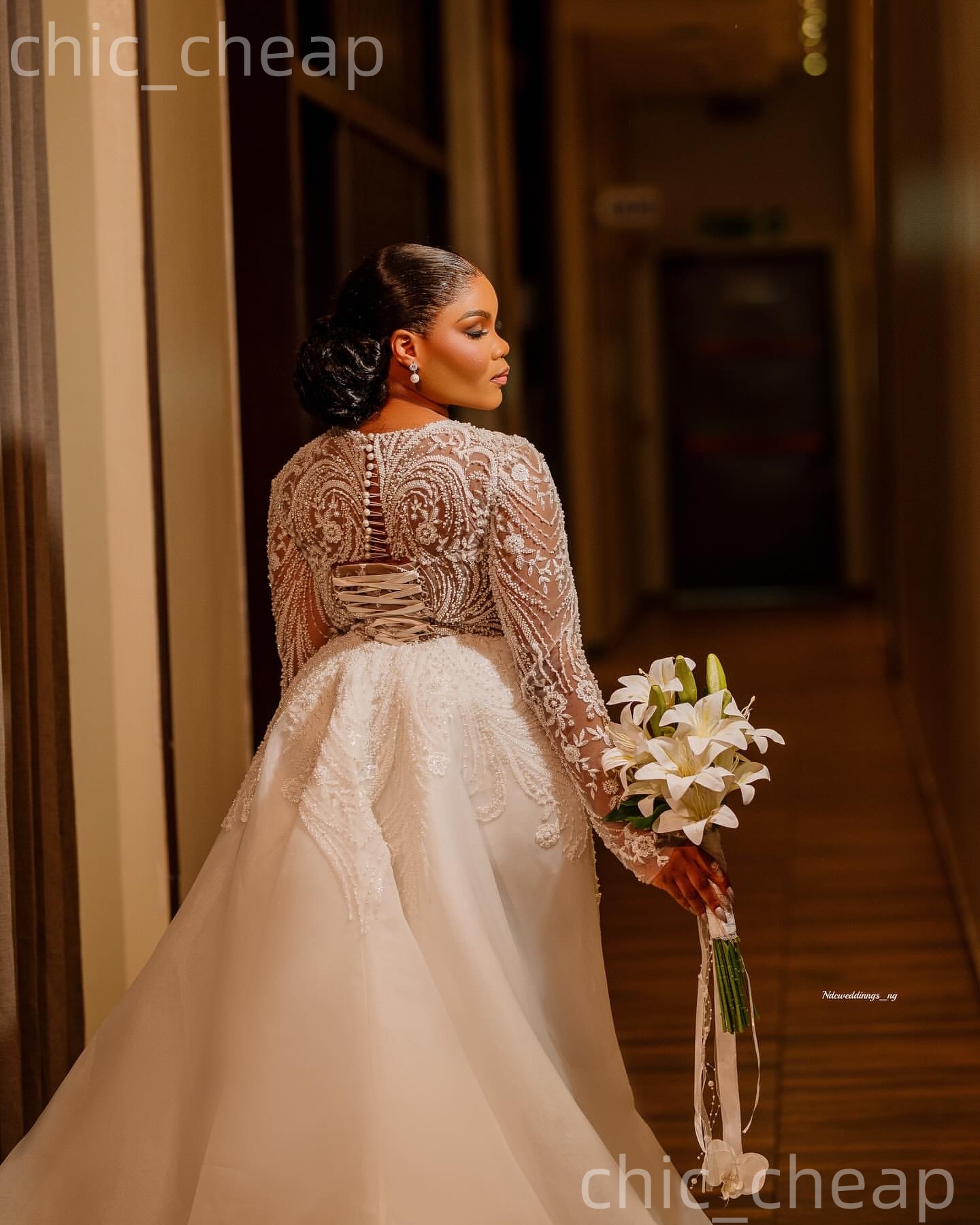 African Aso Ebi 2026 Ivory Sheath Wedding Dress Illusion Sheer Neck Full Sleeves Sequined Lace Detachable Train Vintage Bridal Gowns Dresses ZJ234