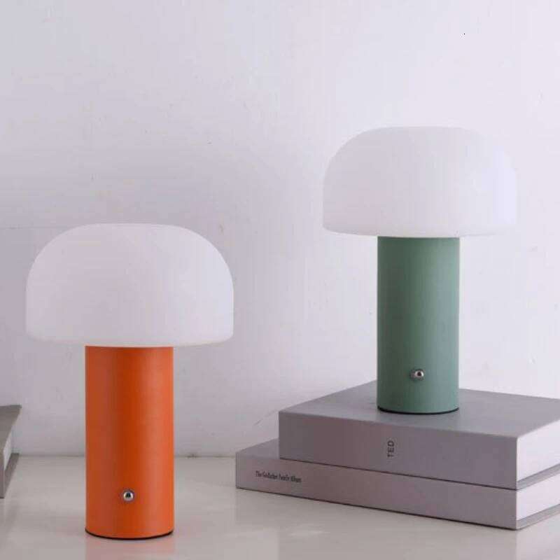 Mushroom Nordic Bedside Night Light Charging Table Lamp 3-colors Dimming Romantic Lighting for Bedroom Bar Restaurant Z260127