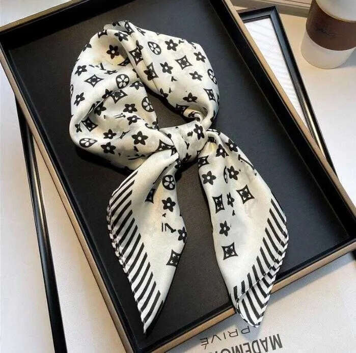 Scarf Silk Scarfs For Women Cap Shawl Lightweight Square Satin Head Wrap Medium Headband Shawl Character Letter Animal Print Dot Floral Neckerchiefs
