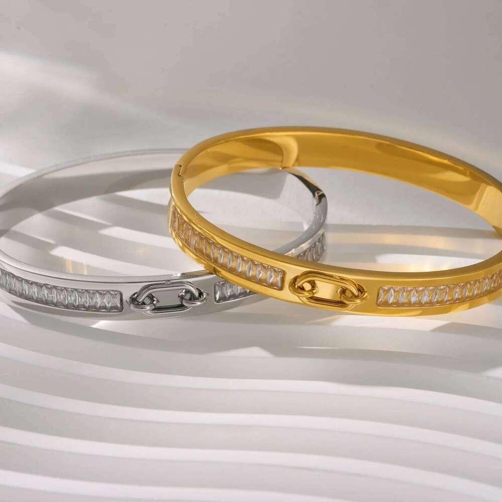 Miranda High-Grade Zirconia Round Bracelet Bangle Arrivals Unique Stainless Steel Chic Charm Jewelry Waterproof Gift XJ260127