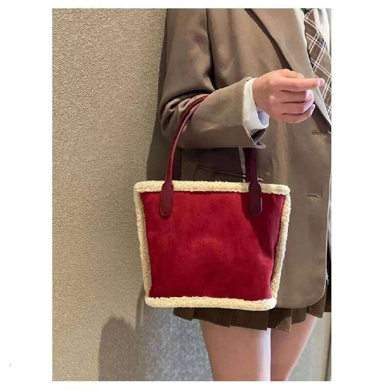 Autumn and Winter New Plush Large Capacity Women's Suede Matte Handbag Lamb Wool Tote Bucket Bag