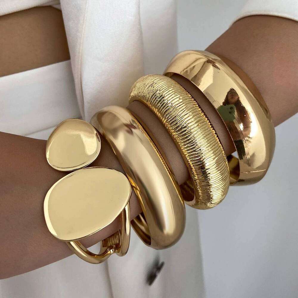 Ingemark 4 Style Vintage Irregular Ellipse Smooth Curved Bracelets Women Trendy Punk Arc Striped Openning Spring Bangle Jewelry XJ260127