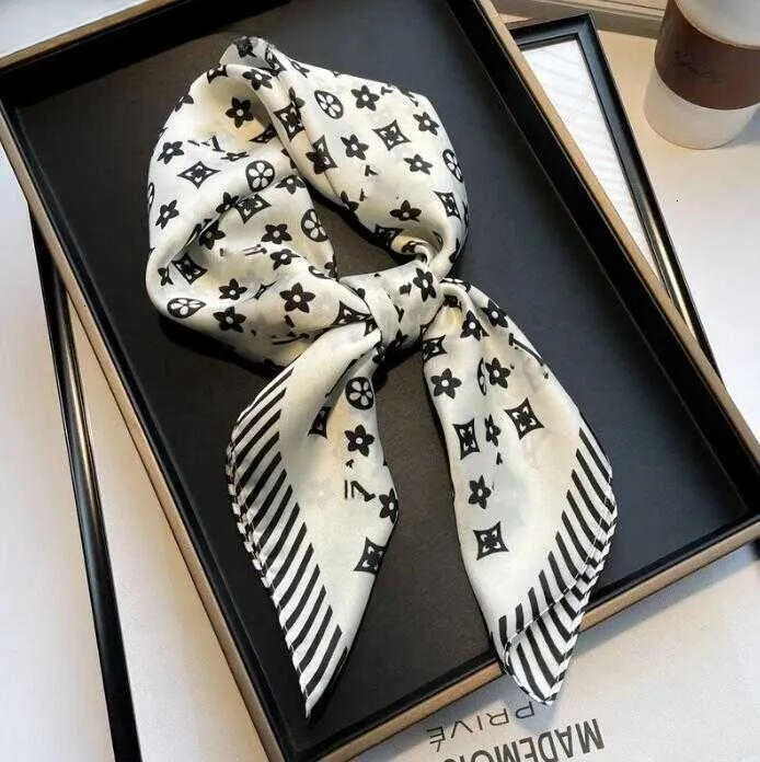 Scarf Silk Scarfs For Women Cap Shawl Lightweight Square Satin Head Wrap Medium Headband Shawl Character Letter Animal Print Dot Floral Neckerchiefs