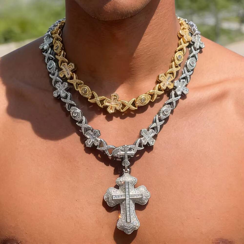 Moissanite New Style Hip Hop Baguette Square Iced Out Zircon White Gold Plated Cross Pendant for Men and Women Gift Fashion Jewelry
