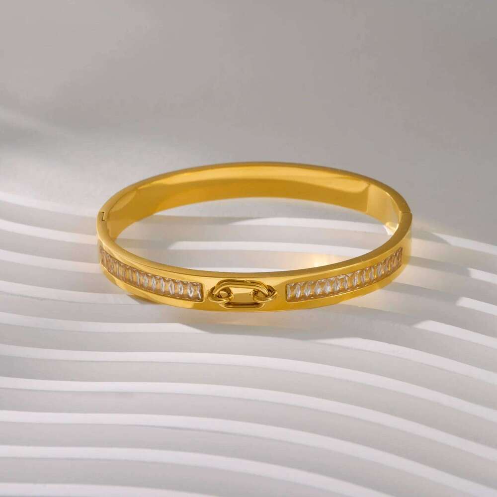 Miranda High-Grade Zirconia Round Bracelet Bangle Arrivals Unique Stainless Steel Chic Charm Jewelry Waterproof Gift XJ260127