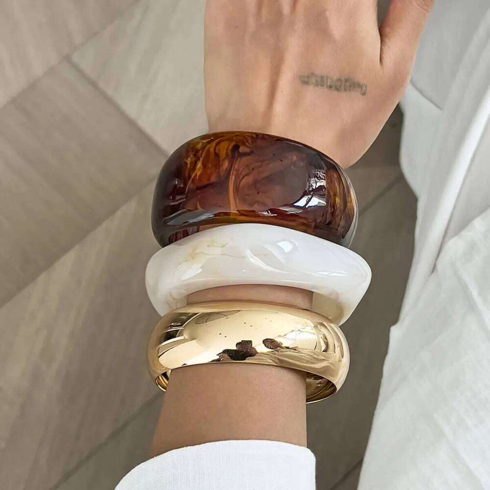 Salircon 3 Style Trendy Exaggerated Resin Wide Bangle Women HipHop Gold Color Geometric Heavy Metal Bangles Bracelet Men Jewelry XJ260127