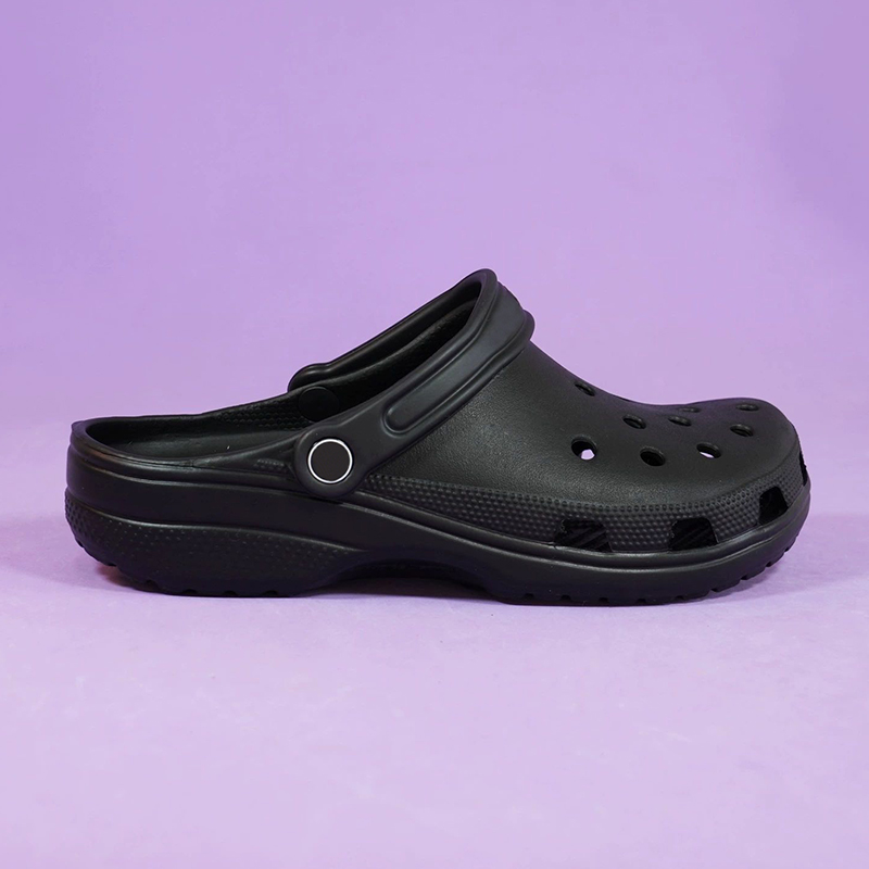 2026 Free shipping slides designer sandals men women adults kids famous slippers durable clogs summer outdoor beach sandal shoes black white pink crocsandal