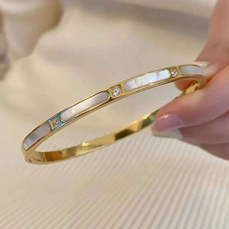 Luxury Natural Shell With Zircon Bracelets & Bangle Stainless Steel for Woman's Jewelry Gold Color Wristband Gift XJ260127