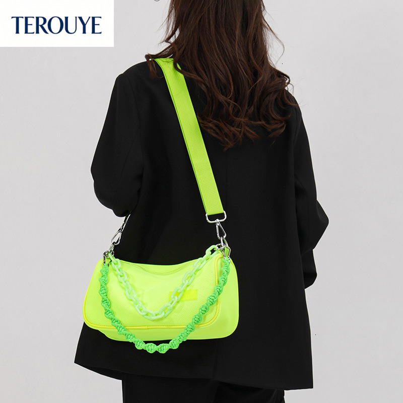 TEROUYE Autumn and winter new fashion trend style handbag, Korean style niche design, underarm bag, versatile and simple women's shoulder bag,
