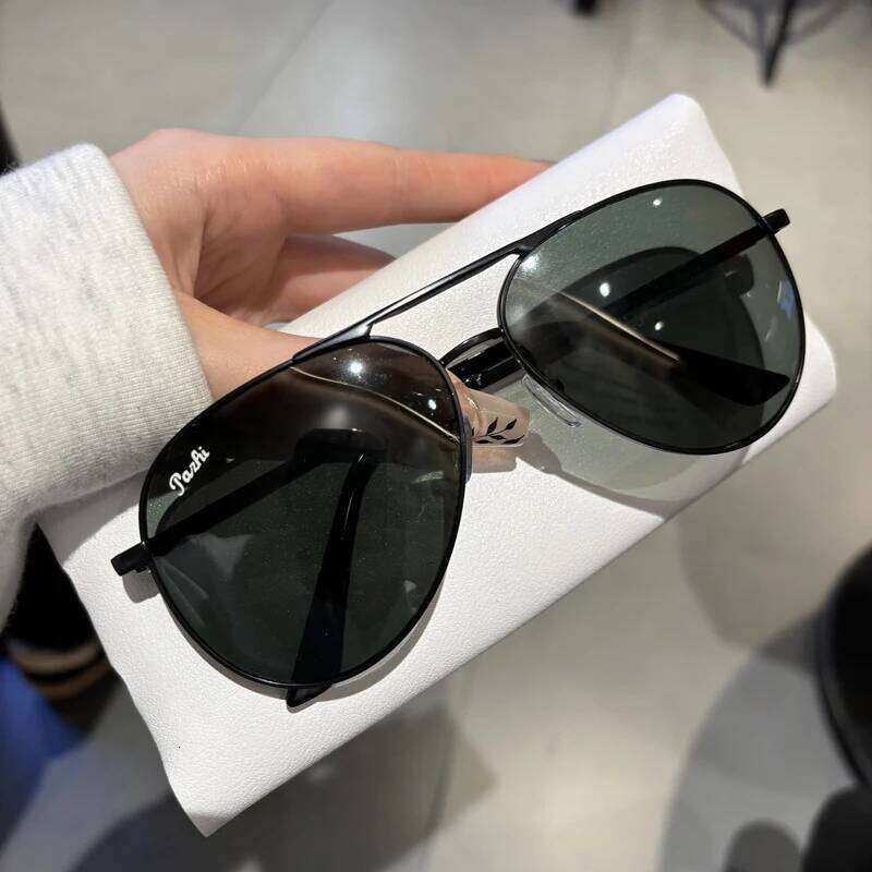 2025 New Glass Sunglasses Men Fashion With UV Protection Large Frame Refreshing Sunshade For Driving Pilot Style Glasses Z260127