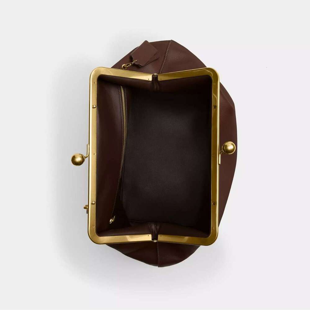 tote Fashion Large Kiss Lock Clip Spring Summer New Pink Clutch Design Runway Same Style Shoulder Bag For Women JINXIANGGUO