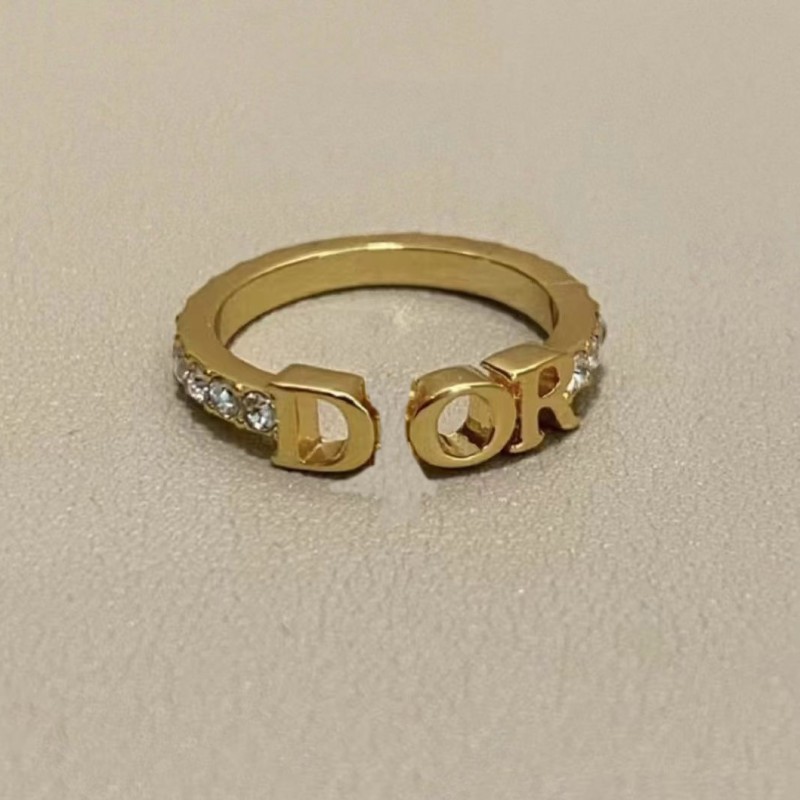 Gold Color Luxury Designer Ring Single Row Drill Classic Ring Titanium Steel Thin Fashion Rings For Women Wedding Party Gift