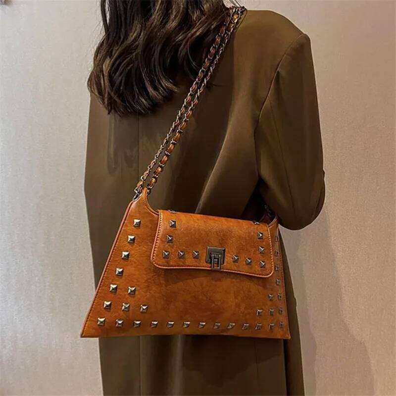 Chic Vintage Rivet Crossbody Bag - Waterproof Faux Leather, Adjustable Strap, Solid Color with Kiss Lock Closure