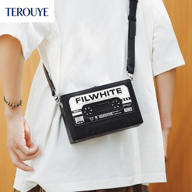 TEROUYE Autumn and winter new fashion niche design small square bag, Korean retro luxury style armpit bag, women's shoulder bag,