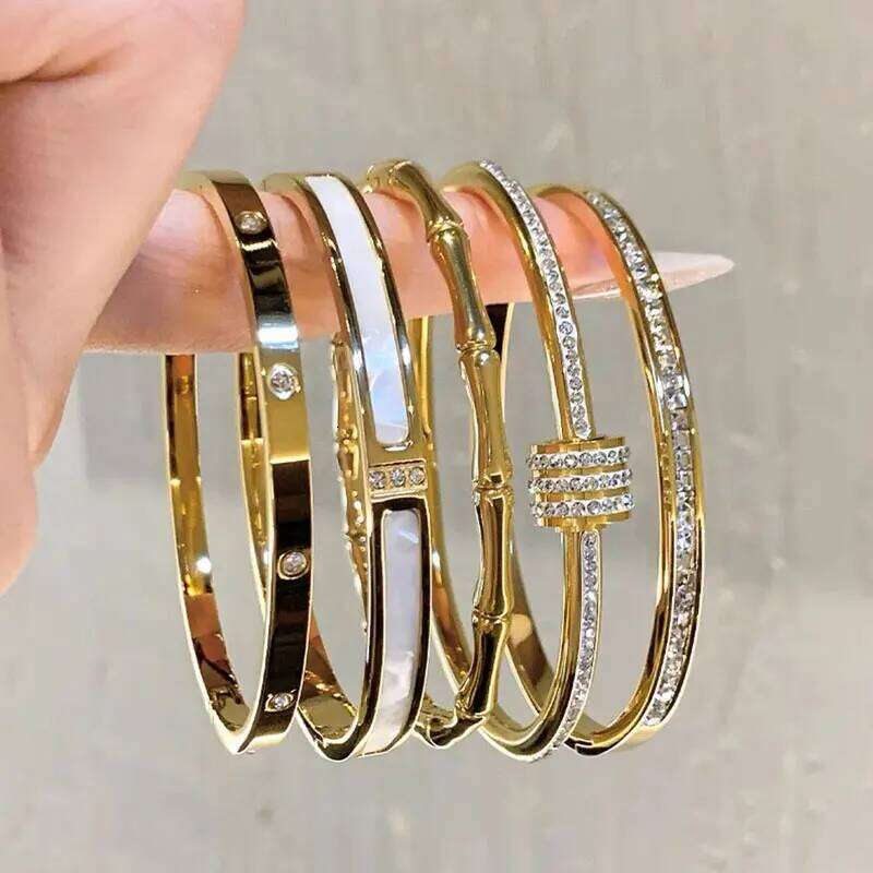 ZAKOL 5-piece Slivery/Golden Stainless Steel Bracelet Set for Women Fashion Ins Style Stackable Jewelry Birthday Christmas Gift XJ260127