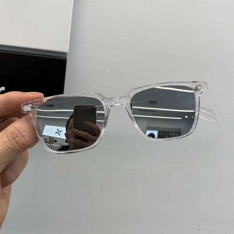 New Square Women 2024 Vintage Fashion Goggle Driving Sun Glasses Frame UV400 Male Eyewear Sunglasses for Men Z260127