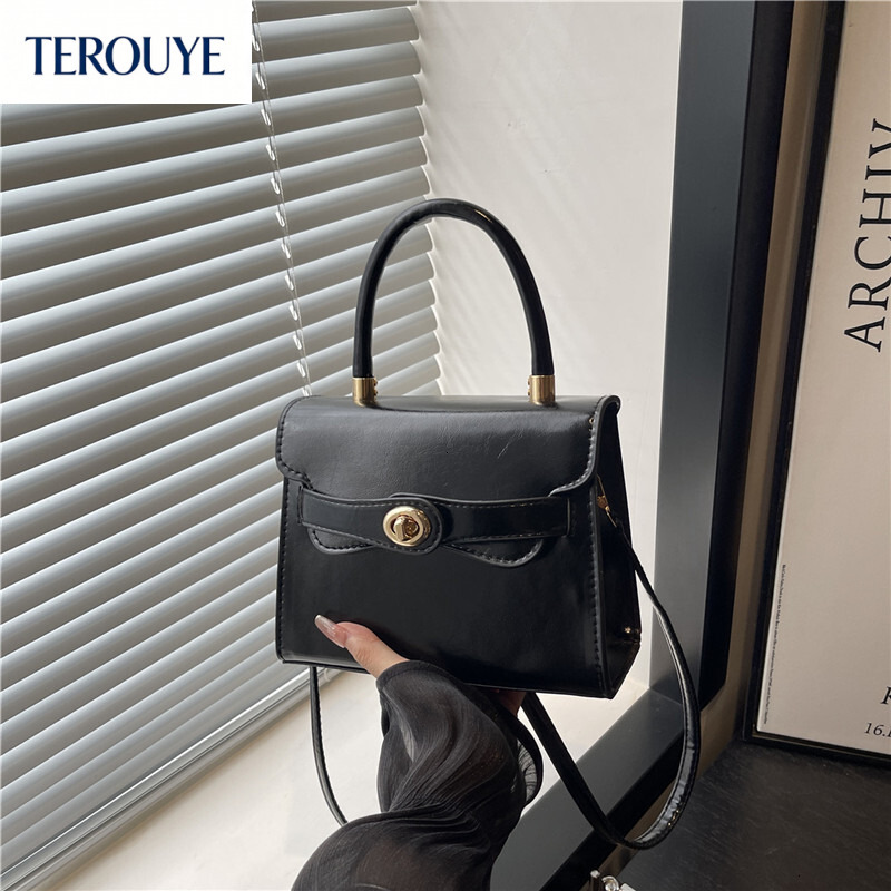 TEROUYE Trendy Women's Handbag Autumn/Winter New Fashionable Simple Shoulder Bag Trendy Versatile Style Small Square Bag Retro Luxury