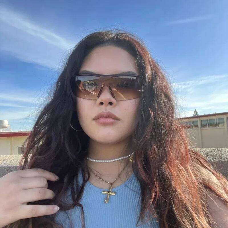 New Joined Body Square Sunglasses Women's Brand Fashion Sun Glasses Women Outdoor Travel Eyewear UV400 Oculos De Sol Z260127