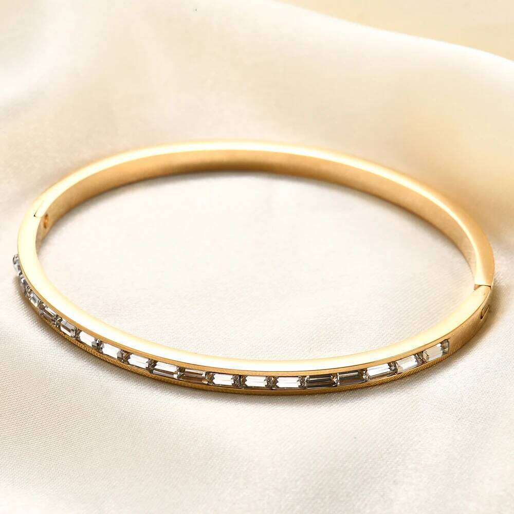 Fashion 4mm Open Stainless Steel Bracelet for Women Simple Luxury Zircon Bracelets Trendy Jewelry Girl Gifts Waterproof XJ260127