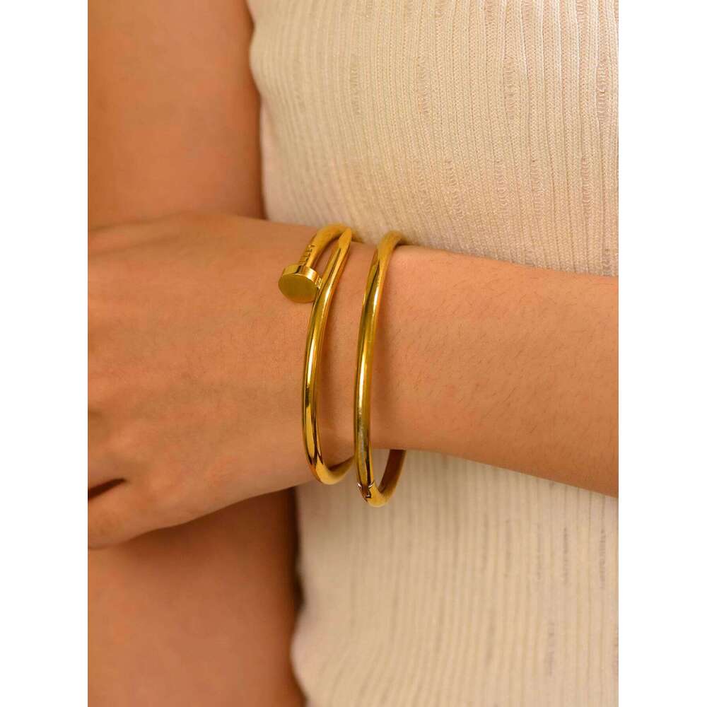 1pcs fashion nail stainless steel flowers, hearts, cones, non-fading bracelet holiday gift spot can be wholesale XJ260127