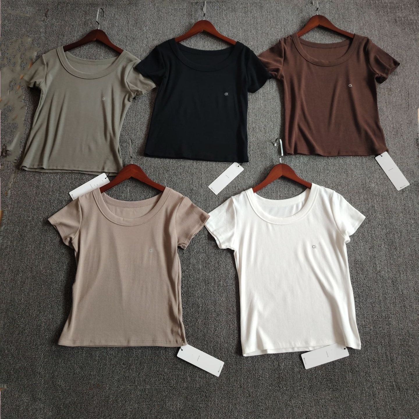 Designer Alongside Women's Slim Yoga T Shirt Fit Short Sleeve Flexible T-Shirt Sporty Casual Tops