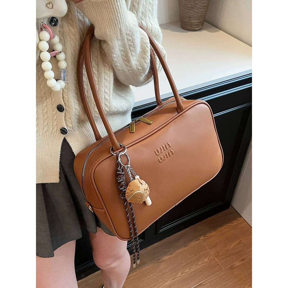 Luxury Design Boston Retro Large Capacity for Women 2025 New Autumn/Winter Commuting Versatile Shoulder Bag Top Quality