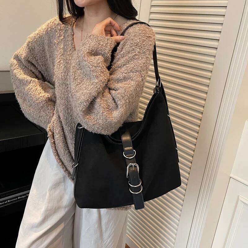 Women Autumn Winter Suede Shoulder Lady Adjustable Strap Crossbody Bag Large Capacity Zipper Square Handbag for Work Travel