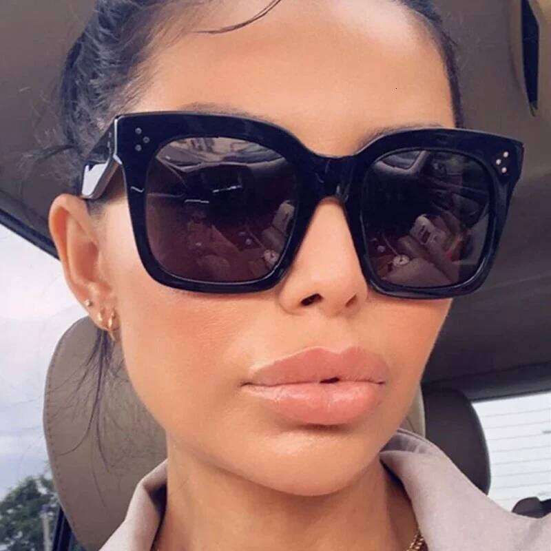 Oversized Square Sunglasses Woman Retro Black Driving Shades Eyewear Female Vintage Brand Mirror Sun Glasses Oculos Z260127