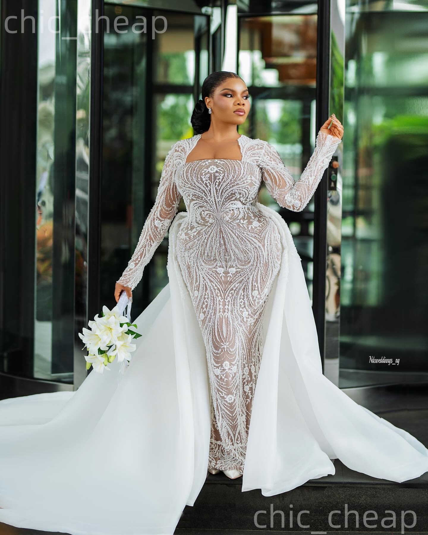African Aso Ebi 2026 Ivory Sheath Wedding Dress Illusion Sheer Neck Full Sleeves Sequined Lace Detachable Train Vintage Bridal Gowns Dresses ZJ234