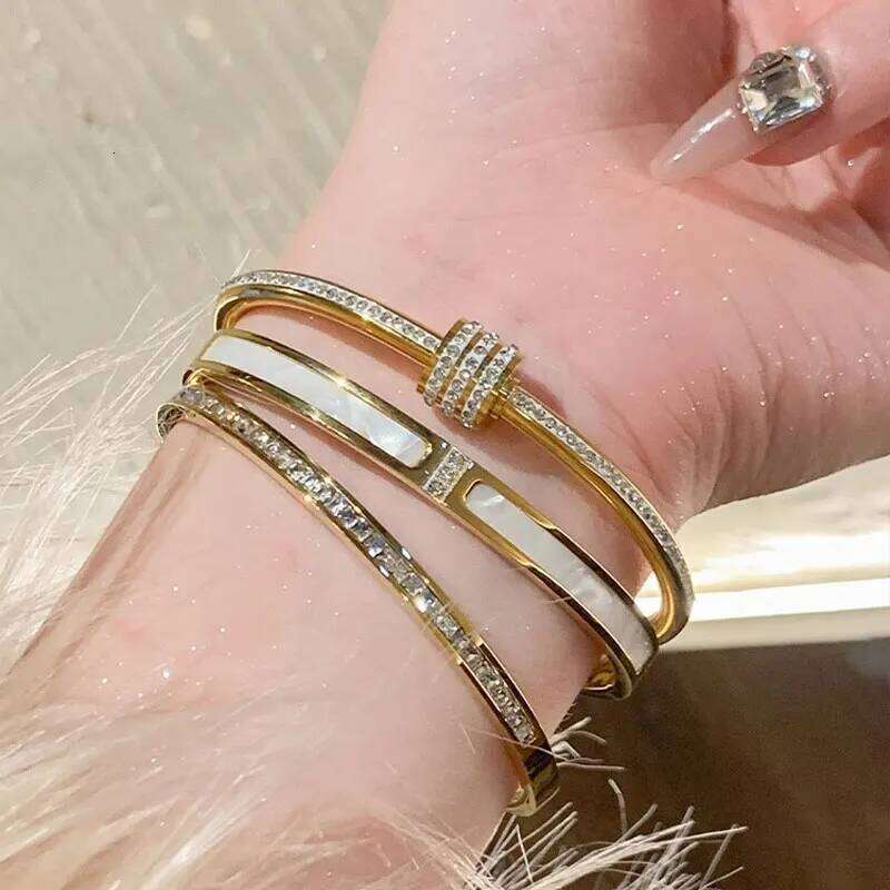 ZAKOL 5-piece Slivery/Golden Stainless Steel Bracelet Set for Women Fashion Ins Style Stackable Jewelry Birthday Christmas Gift XJ260127