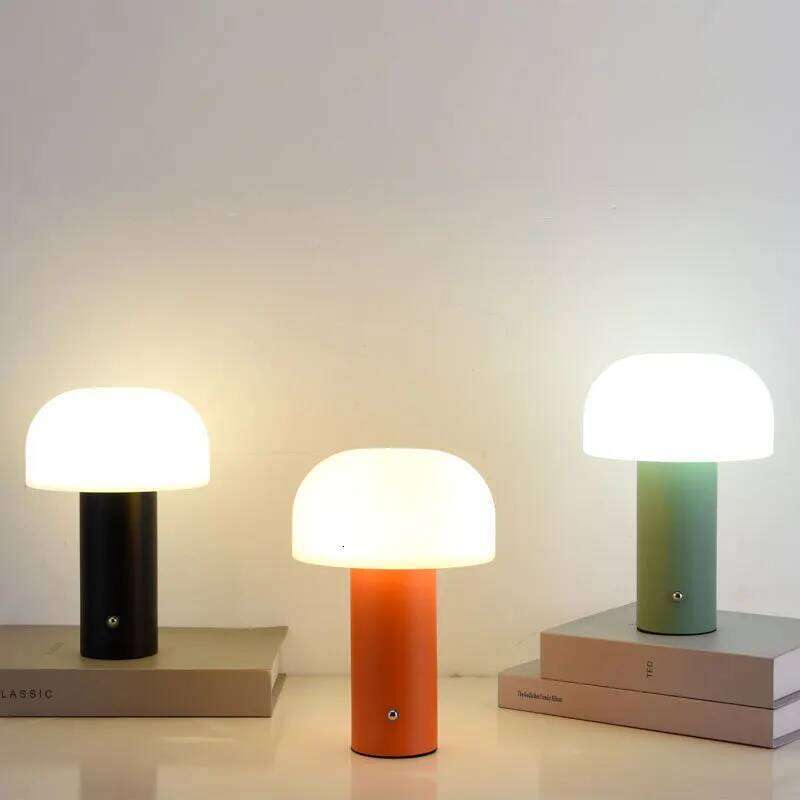 Mushroom Nordic Bedside Night Light Charging Table Lamp 3-colors Dimming Romantic Lighting for Bedroom Bar Restaurant Z260127
