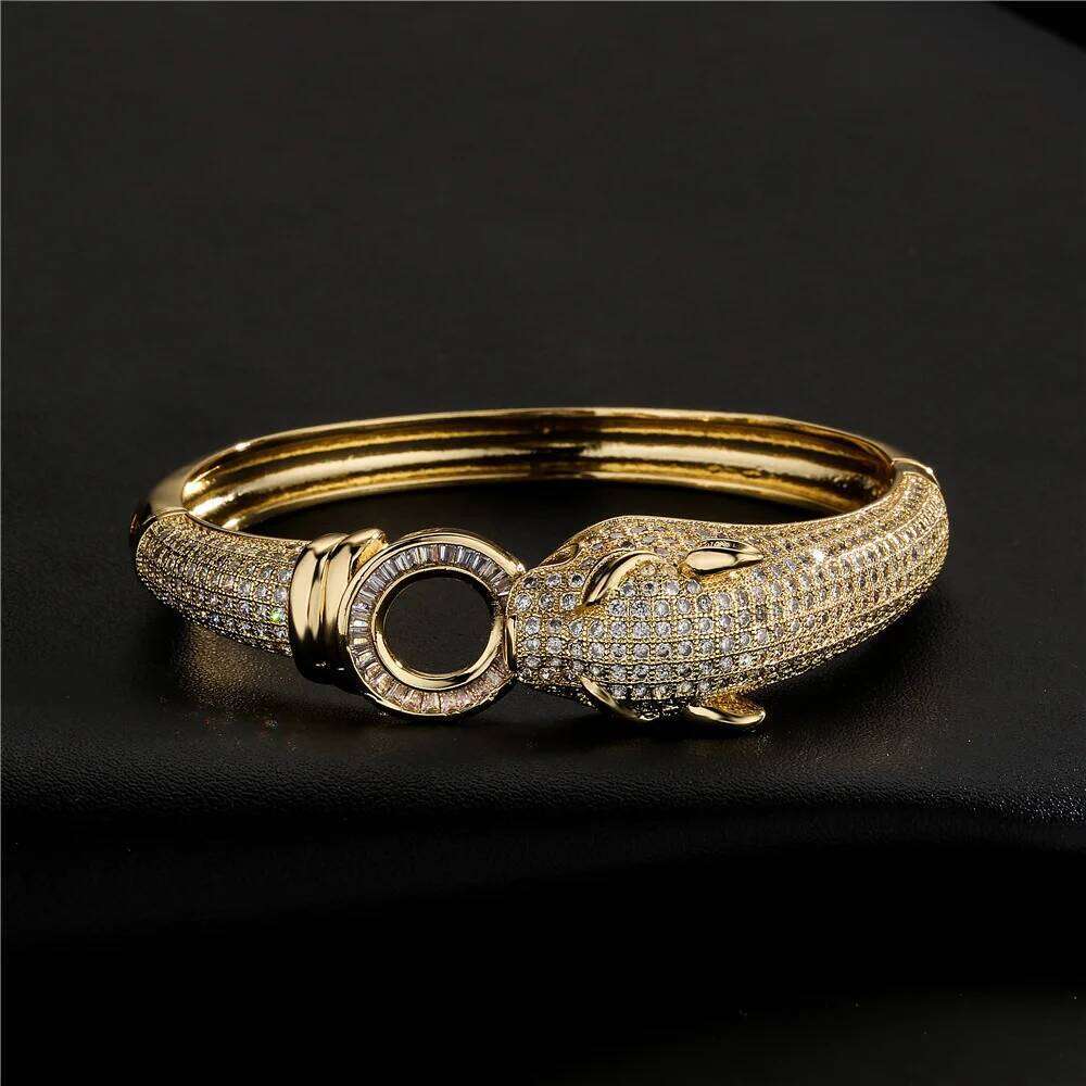 Classic Leopard Design Green Eye Hip Hop18K electroplating bangles green gem Zirconia Bracelet Party Jewelry Accessories XJ260127