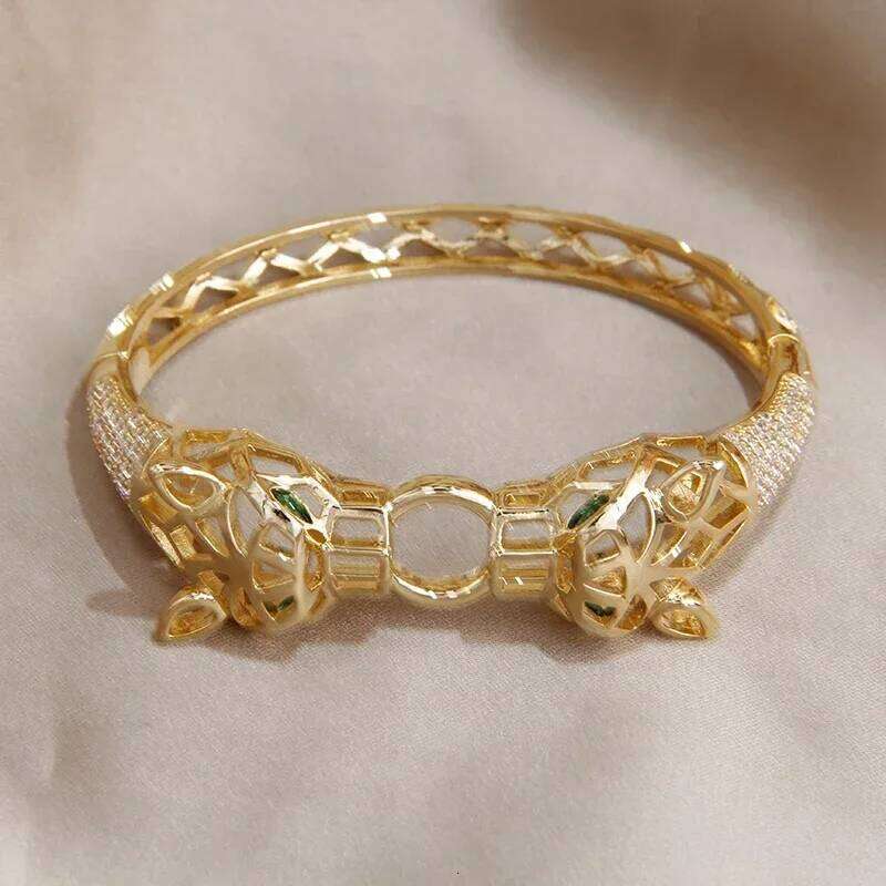 Classic Leopard Crystal Open Bangles&bracelets for Women Fashion Brand Jewelry Punk Style Animal Chunky Bangles XJ260127