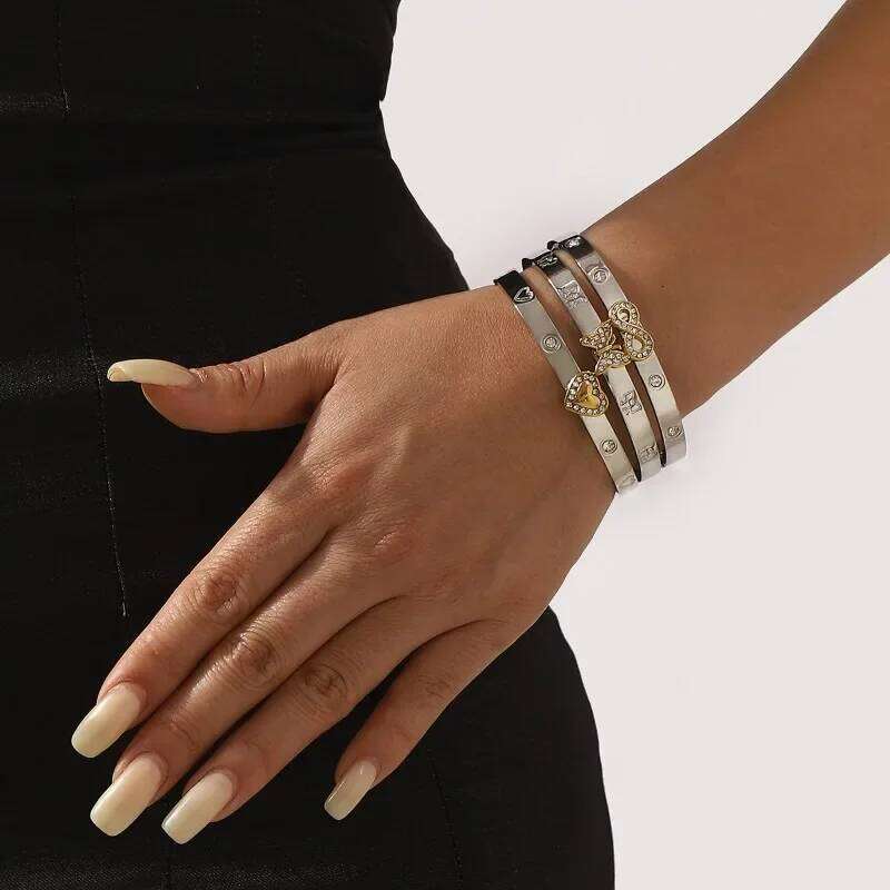 Fashion new diamond-encrusted bracelet, light luxury vacuum 14k gold-plated women's stainless steel jewelry XJ260127