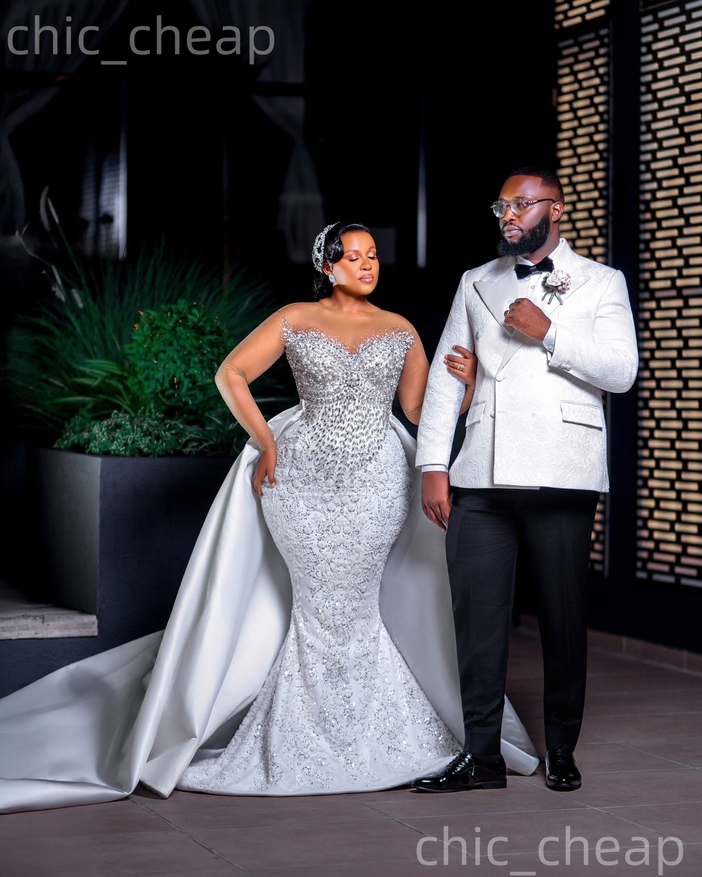 African Aso Ebi 2026 Ivory Mermaid Wedding Dress Beaded Crystals Sheer Neck Sequined Satin Detachable Train Elegant Bridal Gowns Dresses ZJ231