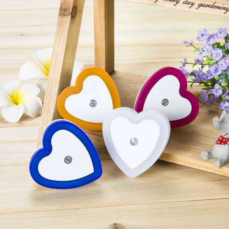 LED Lights Heart-shaped Wireless Sensor EU/US Plug Night Ligh Bedroom Living Baby Room Lighting Energy-saving Light Z260127
