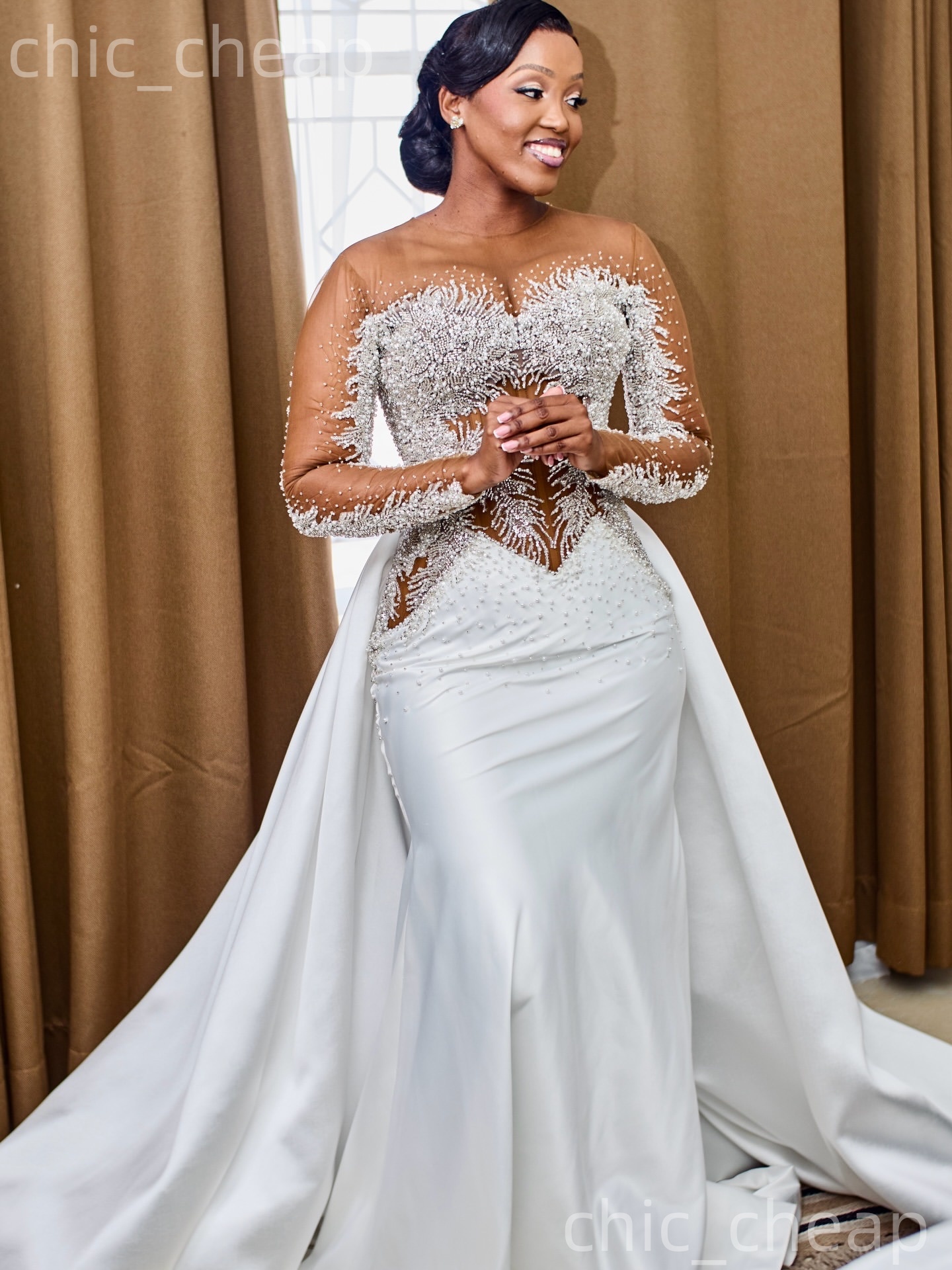 African Aso Ebi 2026 White Mermaid Wedding Dress Beaded Appliques Illusion Sheer Neck Satin Detachable Train Vintage Bridal Gowns Dresses ZJ234