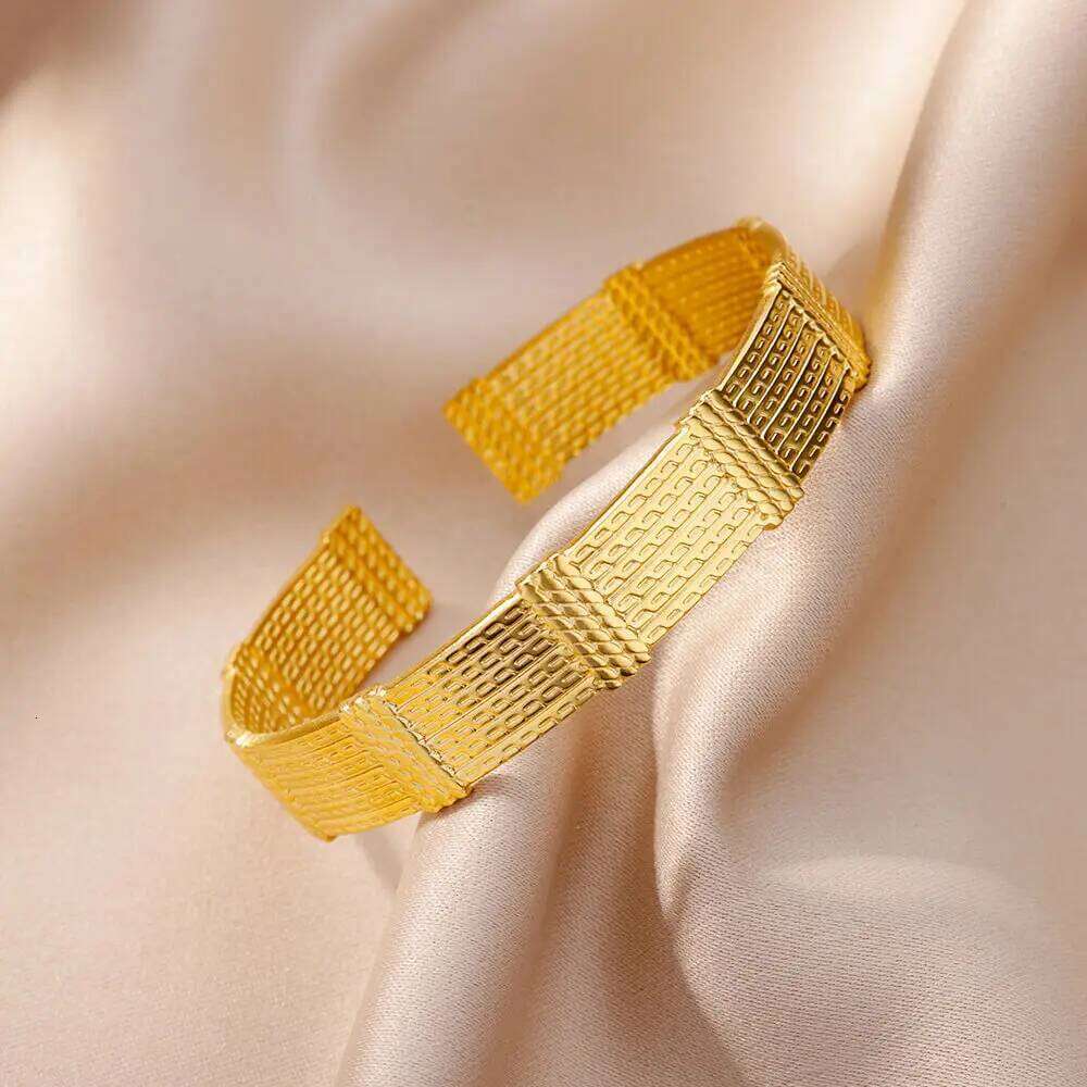 Color Steel Bangles Retro 10 Bracelet Stainless Bangle Women for Gold 2024 Luxury Couple Jewelry Freeshipping pulseras XJ260127
