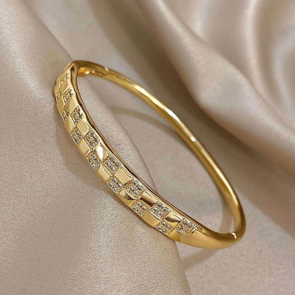 Stylish Zircon Square Patchwork Cuff Bracelets for Women Fashion Gold Plated Copper Stacking Bangle Bracelet Charm Jewelry Gifts XJ260127