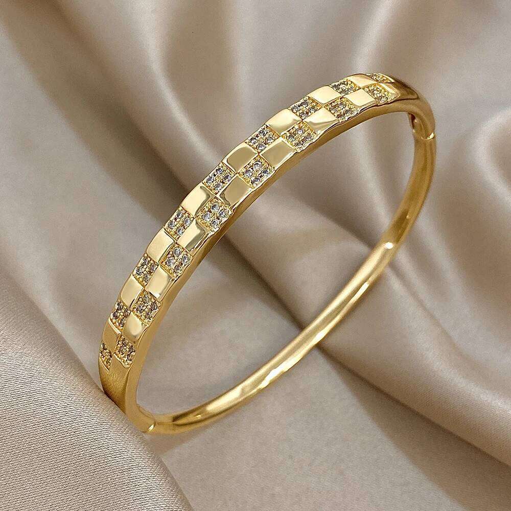 Stylish Zircon Square Patchwork Cuff Bracelets for Women Fashion Gold Plated Copper Stacking Bangle Bracelet Charm Jewelry Gifts XJ260127