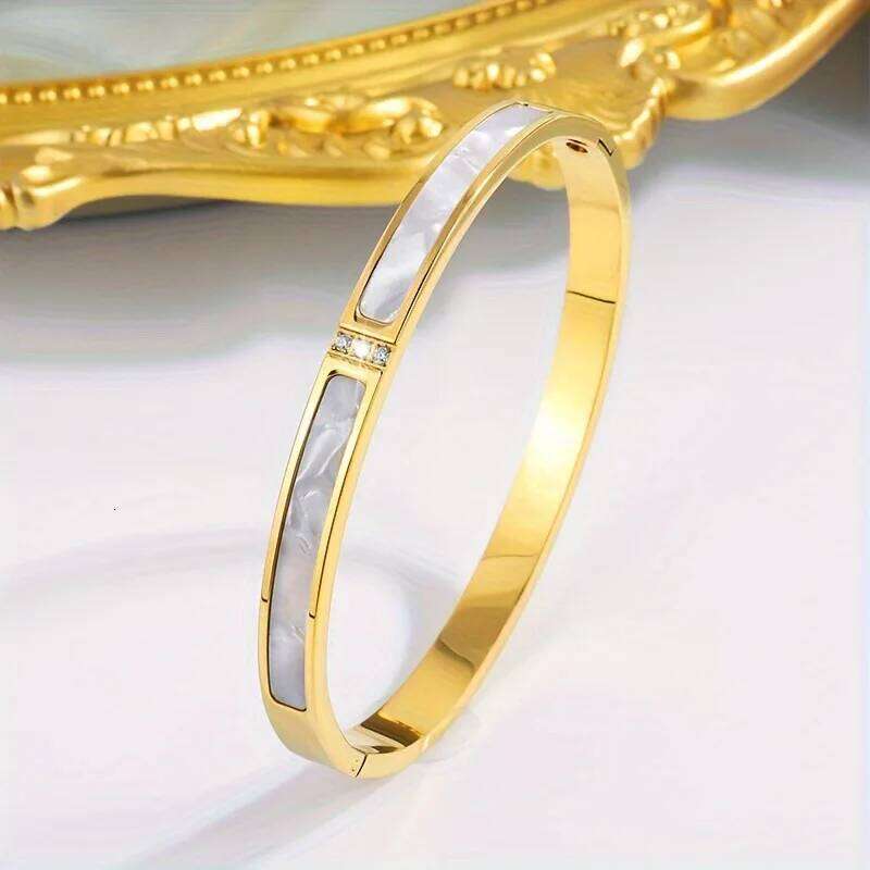 Women High End Fashion Couple Titanium Jewelry Golden Shell Studded Diamond Stainless Steel Bracelet XJ260127