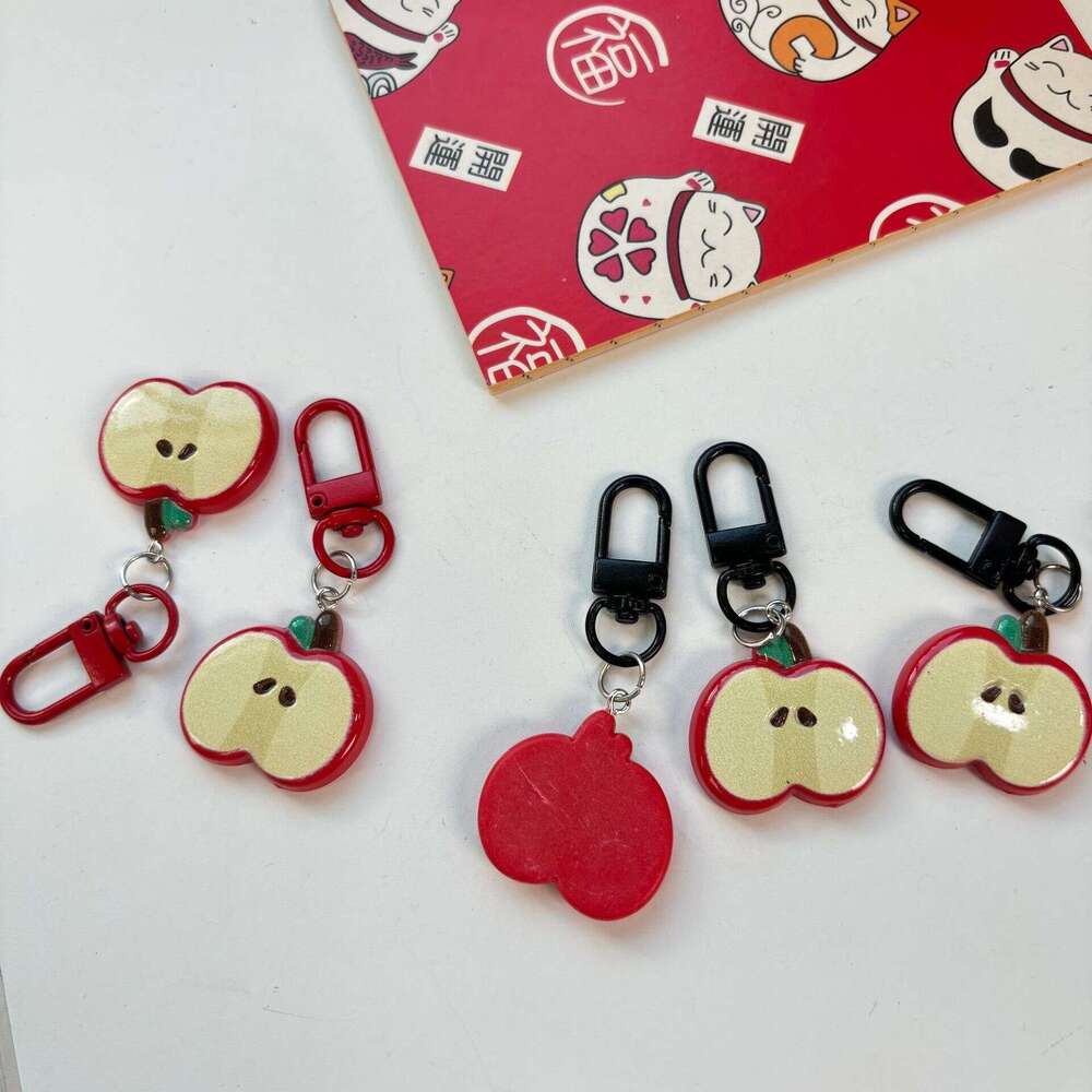 Creative Apple Personality Cute Realistic Fruit Keychain Internet Celebrity Hot-Selling Backpack Pendant Decoration Gift S260126