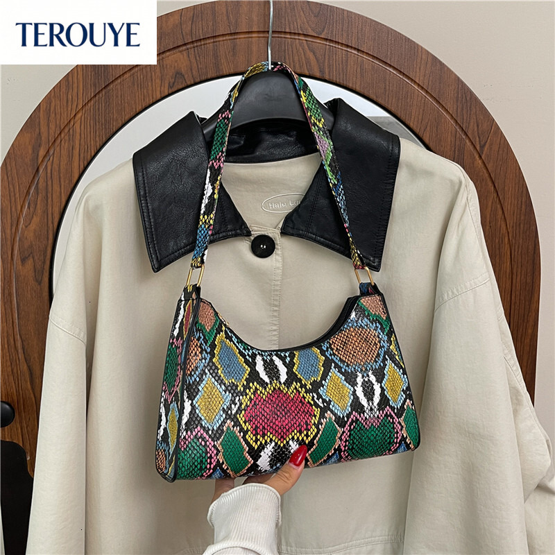 TEROUYE Chinese ethnic style personalized women's handbag autumn and winter new fashion, niche texture design, trendy small square bag, luxurious
