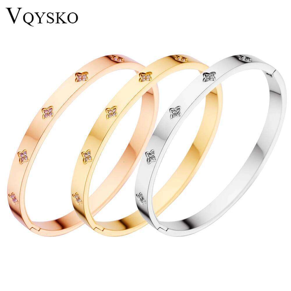 VQYSKO Lucky Four Leaf Grass Zircon Bracelets Luxury Design Rose Color Stainless Steel For Women Birthday Gift XJ260127