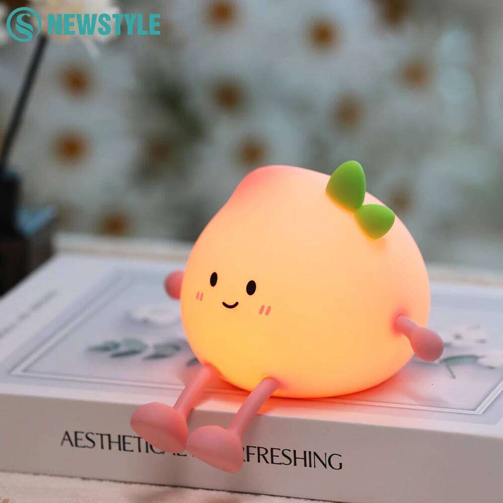 Cute Silicone Peach Night Light Rechargeable LED Nursery Nightlight 7 Colors Tap Control Bedside Lamp for Bedroom Christmas Gift Z260127
