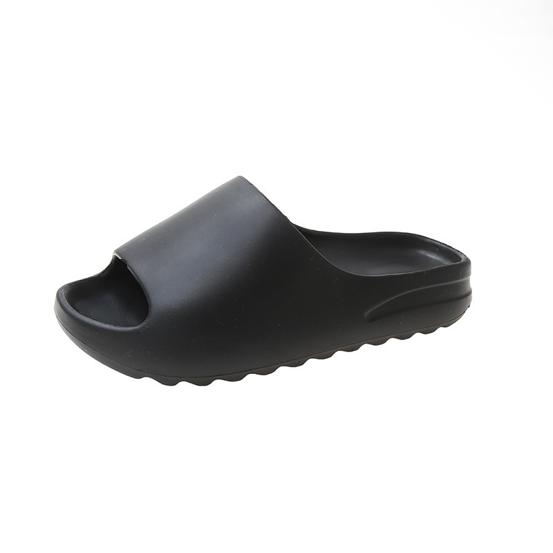 hot Free delivery Slippers Fashionable slippers for summer outdoor wear anti slip thick bottom bathroom straight drag